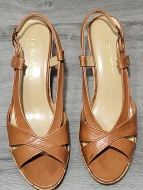Laura Ashley Sandals - Classic Women's Summer Shoe Sz 8.5